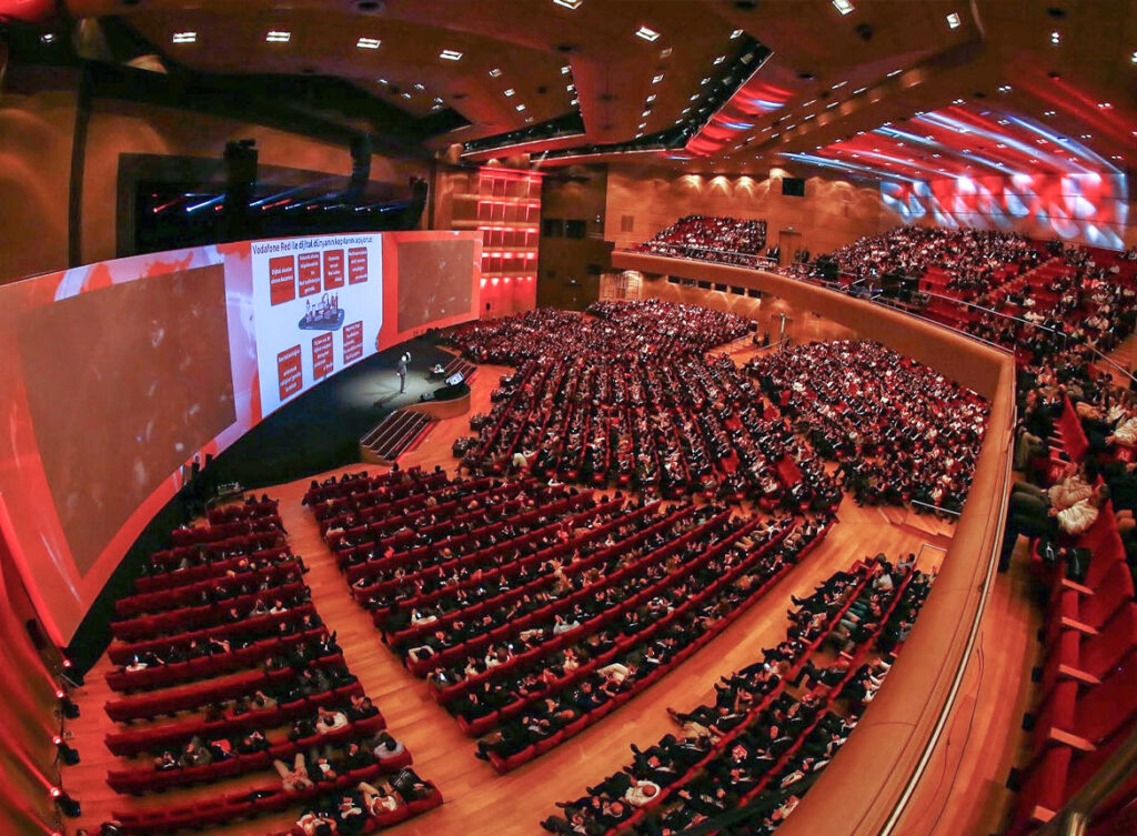 سالن کنگره هالیچ استانبول -